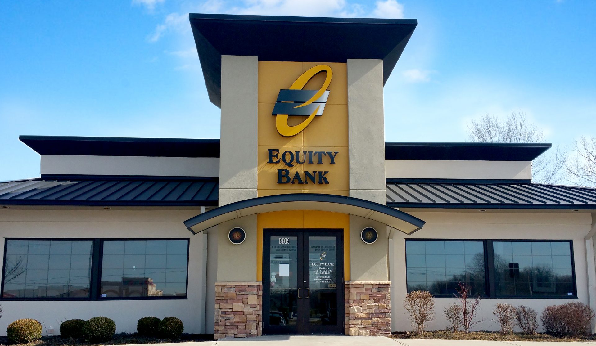 Equity Bank Lee's Summit North branch exterior.